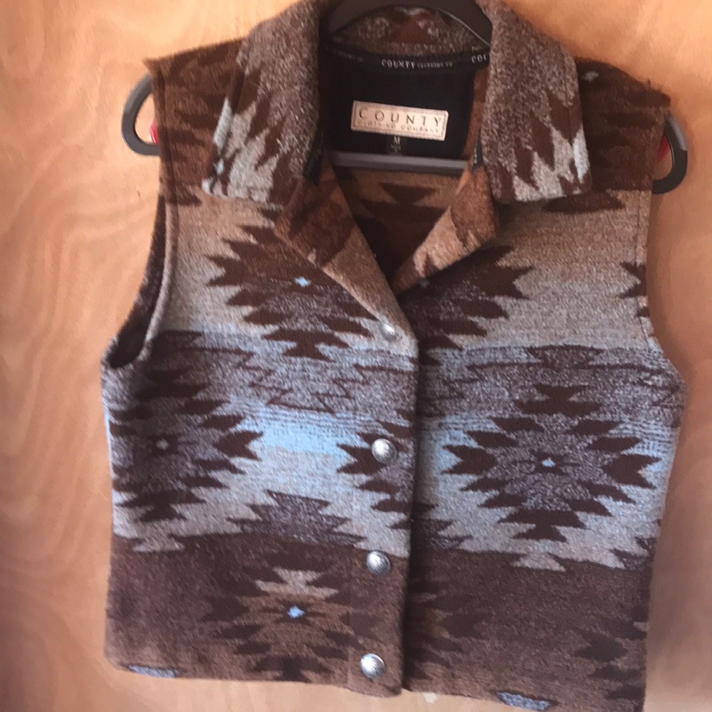 County clothing co western style vest, with “Indian head” button size medium